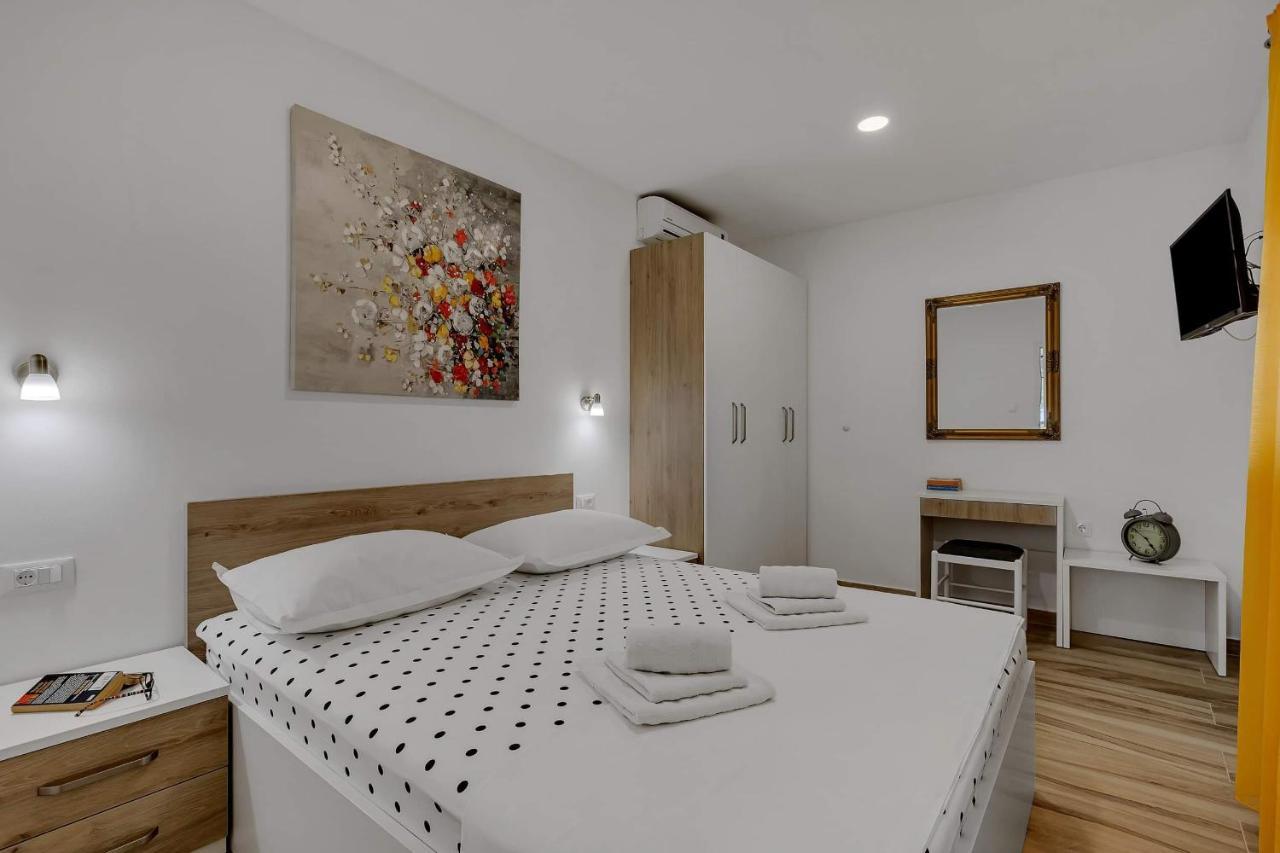 Apartman Meri ماكارسكا المظهر الخارجي الصورة